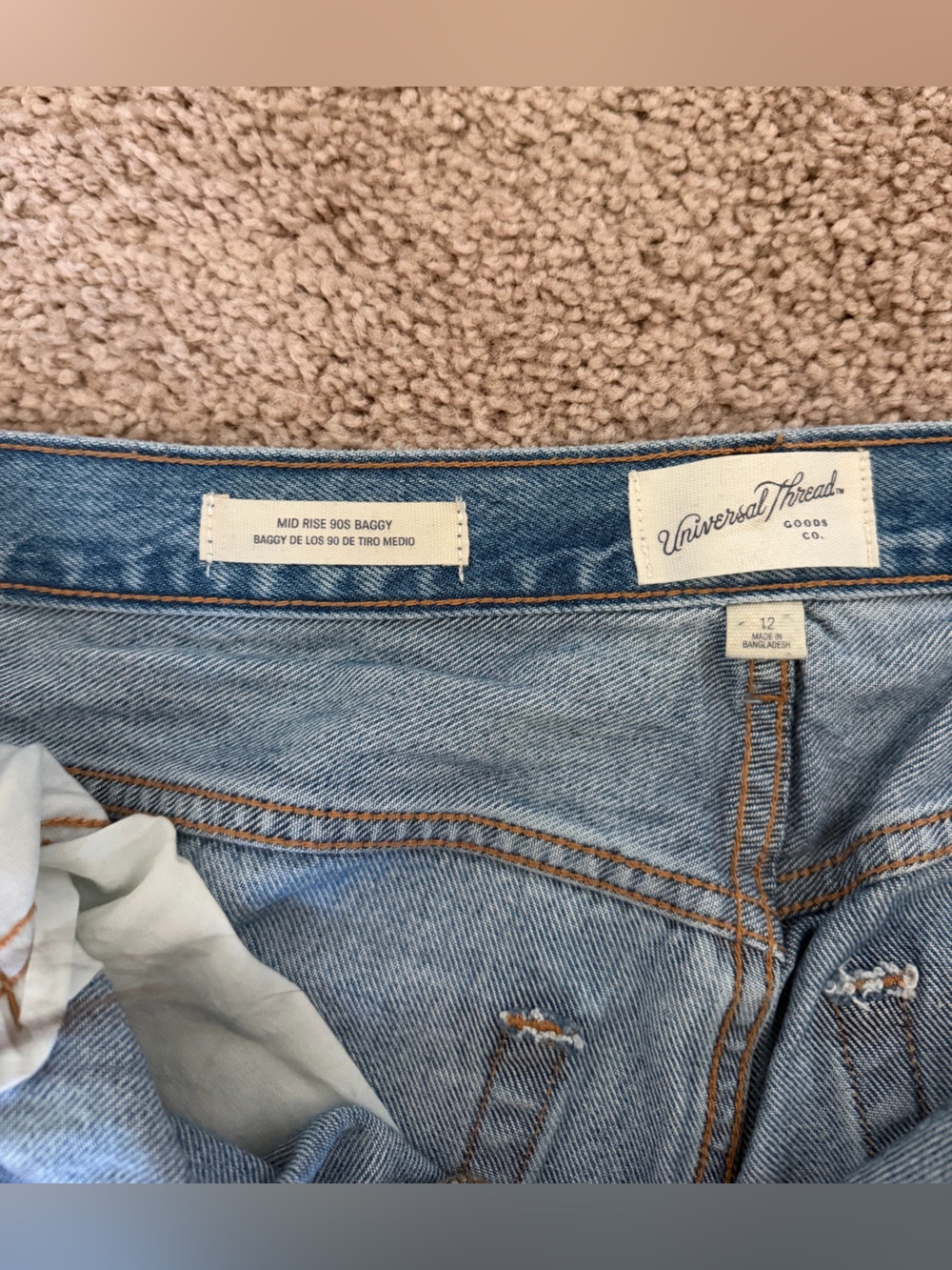 Universal Thread Studded Jeans - Picture 3 of 4